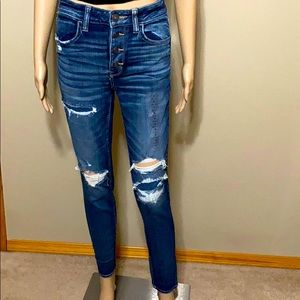 American Eagle Hi-Rise jegging size 6 regular 28w